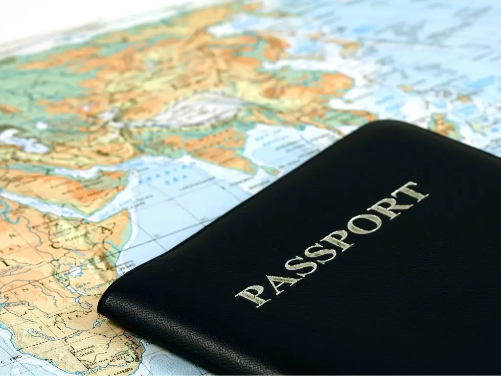 passport and map 